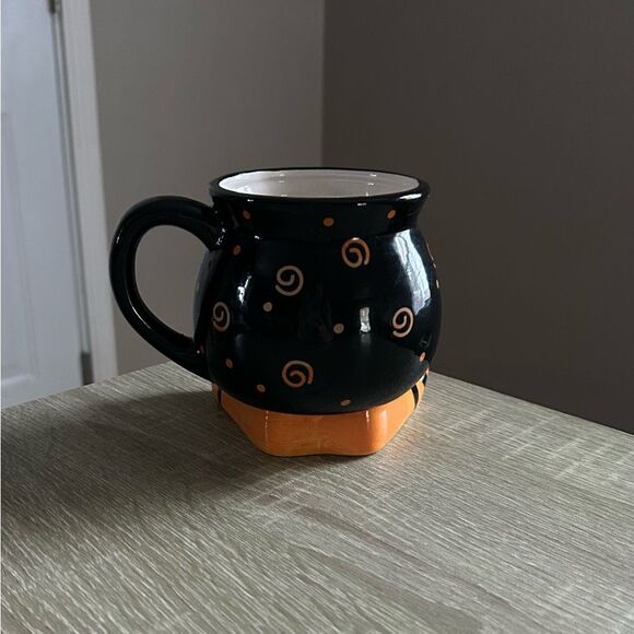 PREOWNED … WALGREEN CO. “Trick or Treat” Mug - Picture 2 of 4